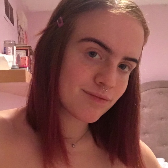 Meet your Posher, Shelby - Picture 1 of 1